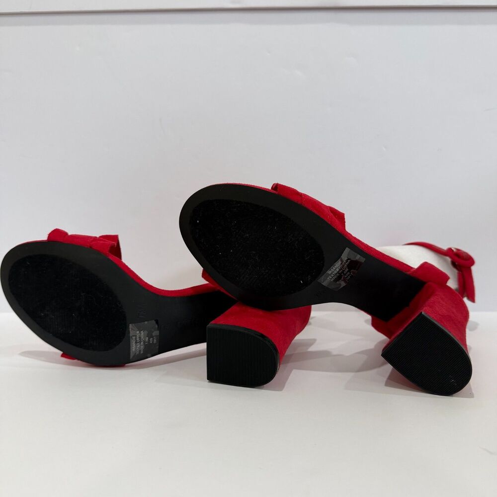 Indigo Rd Red Ruffled Ankle Strap Block Heel Sandals Macy's - Picture 5 of 6
